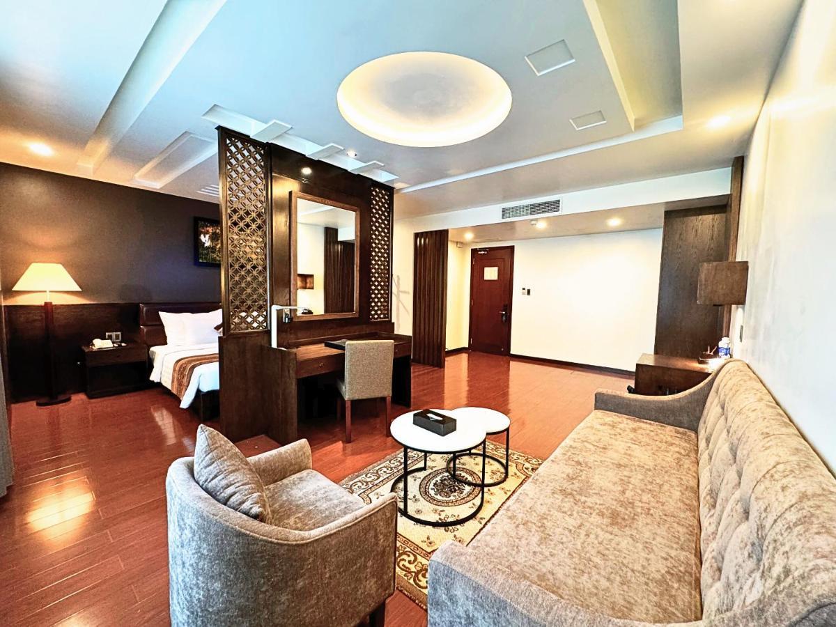 Northern Saigon Hotel Ho Chi Minh City Exterior photo
